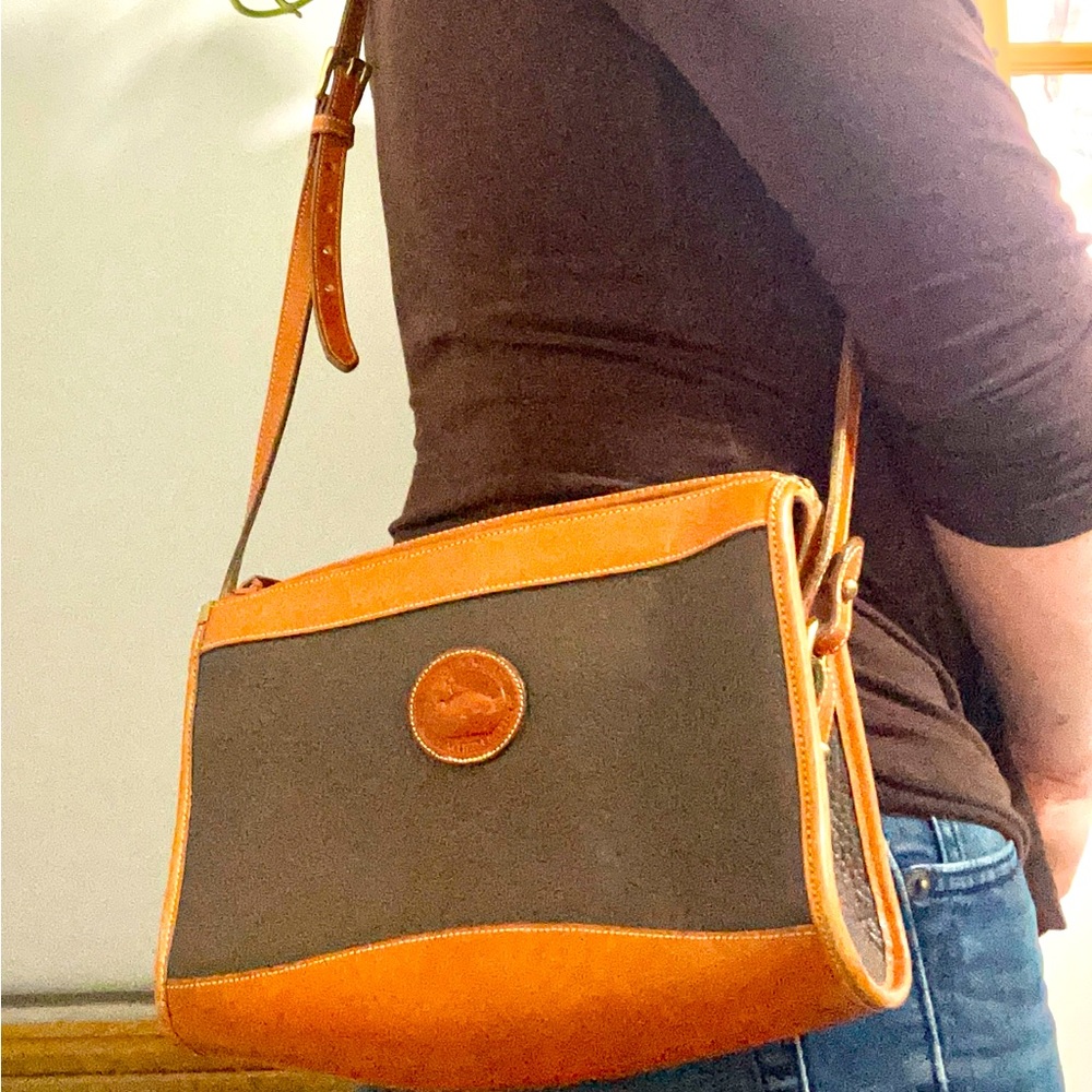 Dooney and Bourke shoulder bag